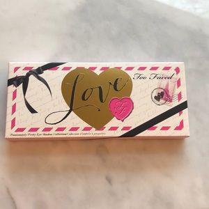 Too Faced Love Palette